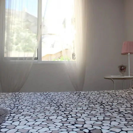 Lovelyloft Rambla 公寓 *