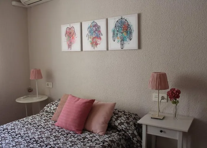 Lovelyloft Rambla 公寓 *